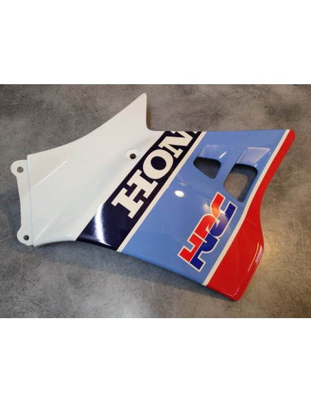 Flanc de carénage coté gauche de MTX125 R2H HRC HONDA 64230-KS3-950ZA