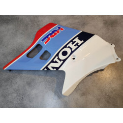 Flanc de carénage coté gauche de MTX125 R2H HRC HONDA 64230-KS3-950ZA