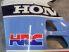 Flanc de carénage coté gauche de MTX125 R2H HRC HONDA 64230-KS3-950ZA