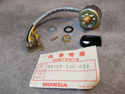 Contacteur éclairage sur phare CD125 CB250-350 K0-K4 CB175K6 HONDA 35150-230-621