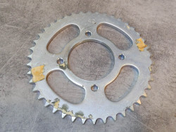 Couronne transmission 42 dents CD125 HONDA 41201-230-020