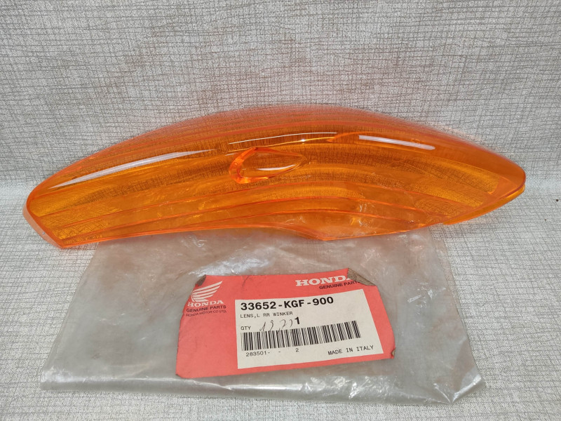 Cabochon clignotant arrière gauche NES125 2000/2003 HONDA 33652-KGF-900