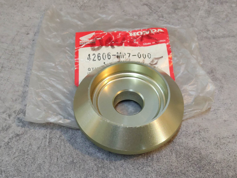 Entretoise verrouillage roue arrière VFR750R RC30 1987-90 HONDA 42606-MR7-000