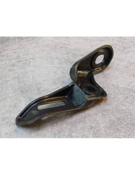 Support inférieur gauche carénage CBR1000 RA/RR 2008-11 HONDA 64542-MFL-000