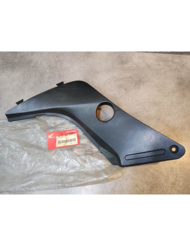 Cache latéral coté gauche noir NT650V 1998-02 HONDA 83700-MBL-610