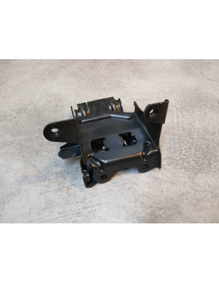 Charnière gauche coffre GL1800 2006-10 HONDA 81135-MCA-A60