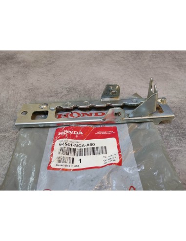 Support ajustement pare-brise GL1800 2006-10 HONDA 64541-MCA-A60