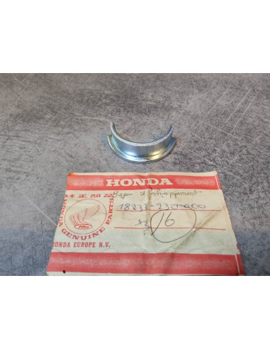 Demi lune échappement CL125 A/K0 SS125A CB125 K2/SS CD125 HONDA 18233-230-000