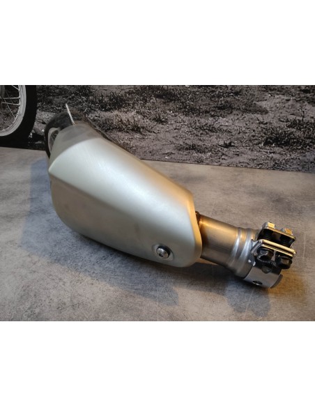 Silencieux d'échappement OCCASION ETAT NEUF VFR800 HONDA 18310-MGY-640OCC