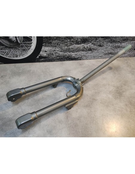 Fourche complète neuve (NH-147M) NE50M 1985 NB50M 1985 HONDA 51105-GN2-600ZA