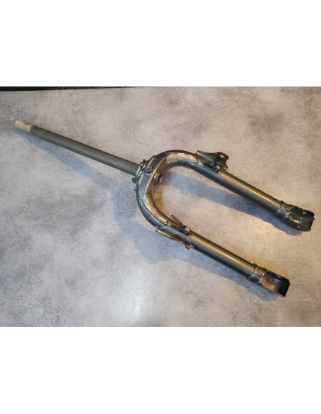 Fourche complète neuve (NH-147M) NE50M 1985 NB50M 1985 HONDA 51105-GN2-600ZA