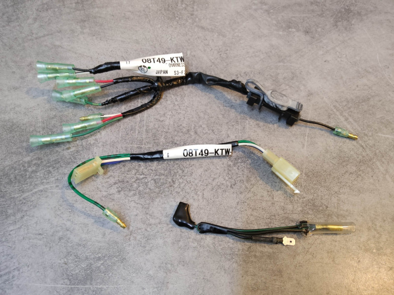 Faisceau electrique poignées chauffantes HONDA 08T49-KTW-800Y1