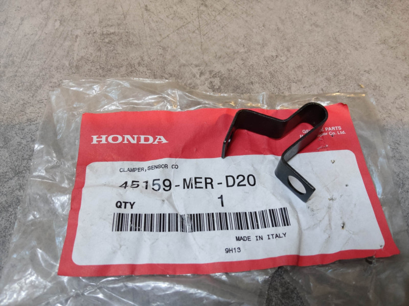 Bride cordon capteur CBF600 NA/SA CBF1000 A/T/S 2004-2010 HONDA 45159-MER-D20