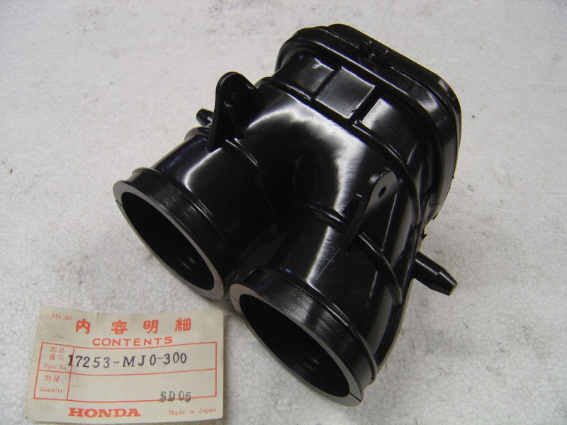 Élément Boîte à Air Honda CBX750FE – Réf. 17253MJ0300