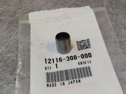 Douille de centrage du cylindre (12mm) de cylindre CB750Four HONDA 12116-300-000