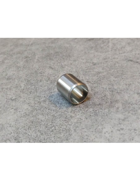 Douille de centrage du cylindre (12mm) de cylindre CB750Four HONDA 12116-300-000