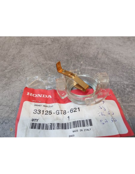 Douille de phare SA50 SJ50 SFX50 SK50M PK50 HONDA 33125-GT8-621