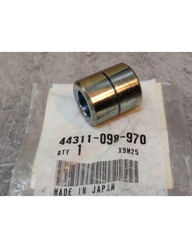 Entretoise roue avant ST50 ST70 DAX HONDA 44311-098-970