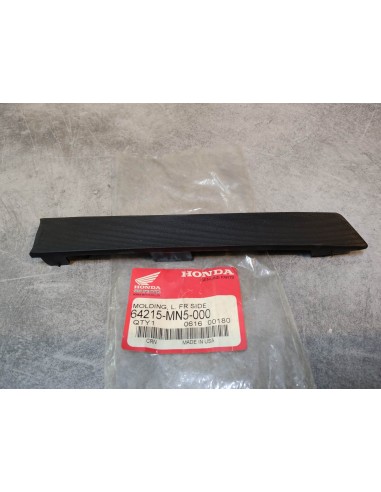 Moulure laterale avant gauche carénage GL1500 88/00 HONDA 64215-MN5-000