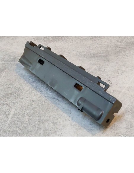 Charnière du pocket coté droit GL1800 HONDA 64411-MCA-A60ZA