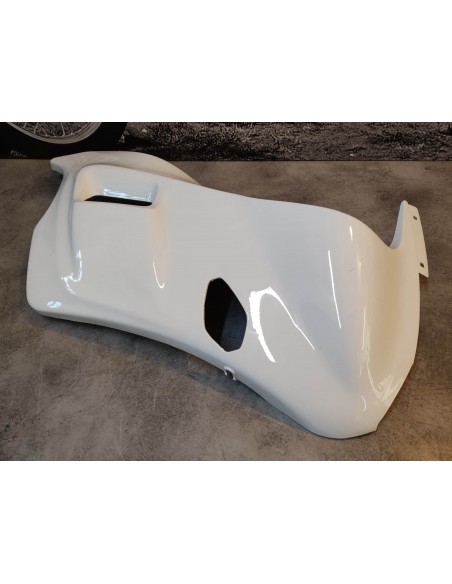 Flanc carénage droit blanc new old stock (petite rayure) HONDA 64120-GE3-760NOS