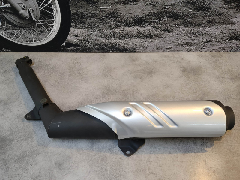 Silencieux d'échappement XL125V OCCASION ETAT NEUF HONDA 18310-KPC-D50OCC