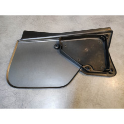 Couvercle latéral réservoir huile NOS (qlq traces) HONDA 17225-KAK-700NOS