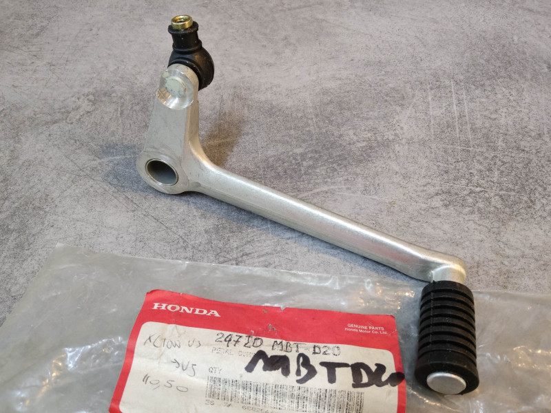 Pédale sélection vitesse XL1000 V/VA VARADERO 2003-2011 HONDA 24720-MBT-D20