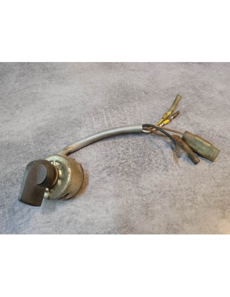 Contacteur éclairage phare occasion CD125 CB250-350 K0-K4 HONDA 35150-230-621OCC