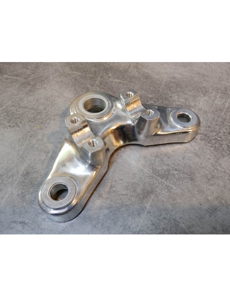 Té supérieur de fourche CB125S CD125S HONDA 53231-330-020
