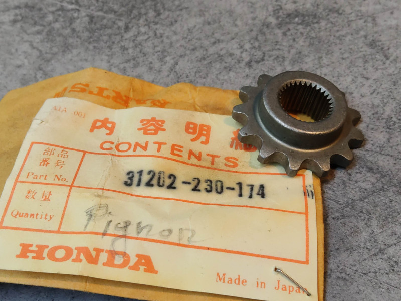 Pignon démarreur CA175K0 CB200T CB125 CD125 HONDA 31202-230-174