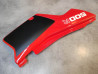 Cache latéral gauche noir/rouge (R-110) pour XL500RC HONDA 836A0-MC4-600ZA