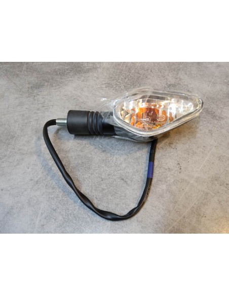 Clignotant avant gauche complet CB125F 2015-2020 HONDA 33450-KPN-E01