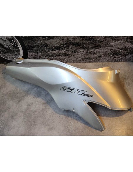 Carénage latéral droit gris (NH411M) SH125 2001-2004 HONDA 83450-KPR-900ZB