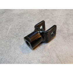 Support repose pied de VT250F 82 VF400 82/84 VT500E 83/85 HONDA 50623-KE8-000