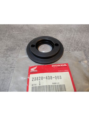 Flasque pignon sortie de boite HONDA CB 750-900 Bol d'or CB900F 23820-438-003