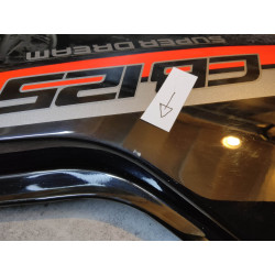 Cache latéral gauche noir (R109) CB125T 1990 NOS HONDA 83640-KC1-000ZCNOS