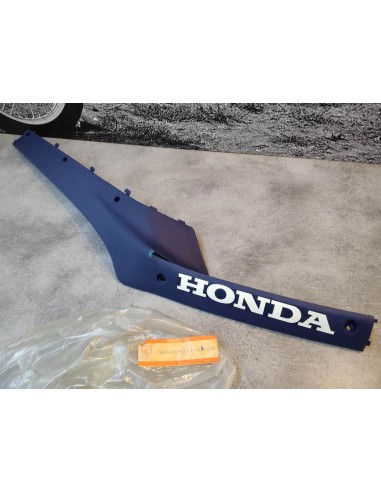 Carénage latéral coté droit (type 2) SA50 VISION 1988-91 HONDA 83460-GY1-650ZB