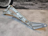 Platine repose pied coté droit NT650V 1998-2001 HONDA 50600-MBL-610
