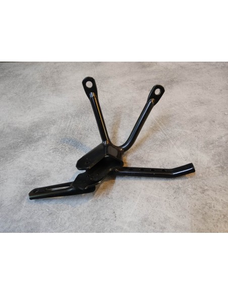 Platine repose pied AR droit de PCX125 2010-2012 HONDA 50715-KWN-900