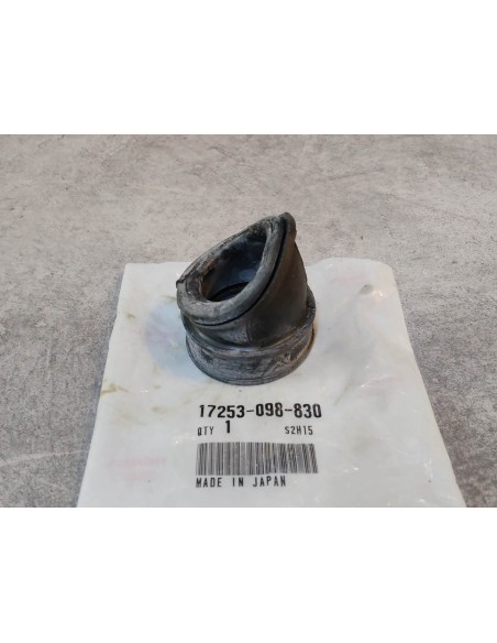 Conduit de boite à air de ST50 ST70 HONDA 17253-098-830