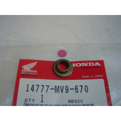 Siège intérieur ressort de soupape Honda CBR600 14777-MV9-670