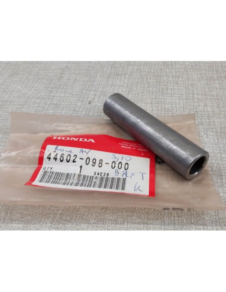 Entretoise des roulements de roue avant de ST70 82-96 MT50 90-96 NSR50 89-95