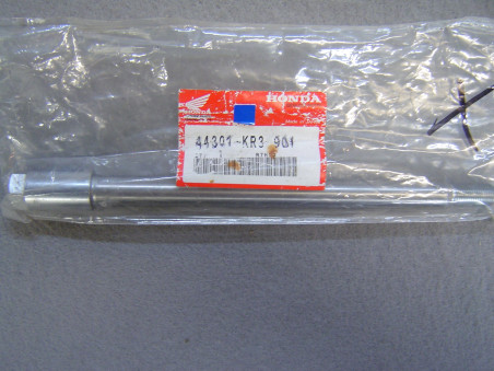 Axe roue avant Honda 44301KR3901 – Pièce détachée