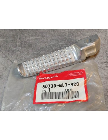 Repose pied coté gauche VFR 750F INTERCEPTOR 1988/89 HONDA 50730-ML7-920