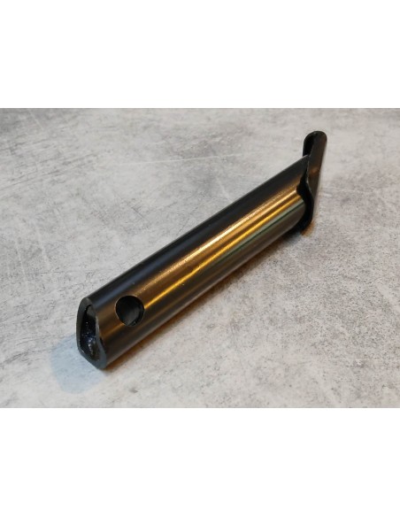 Barre de repose pied arrière droit Hornet CB600F 2002/2006 HONDA 50711-MBZ-G00