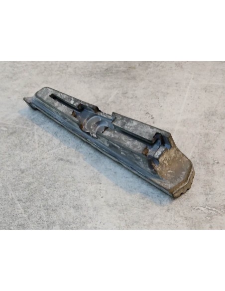 Caoutchouc de repose pied coté droit FJS400 FJS600 FSC600 HONDA 50617-MCT-000