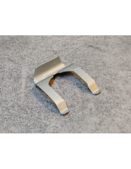 Agrafe de verrou de NT650V PC800 ST1100 F6C 1500 XRV750 HONDA 75581-673-000