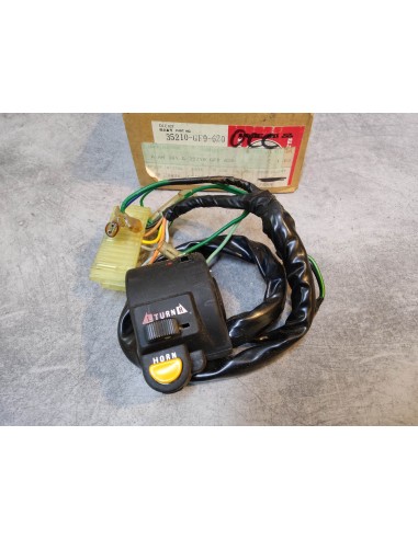 Commodo gauche complet coquille AR OCCASION MTX50A/AH/A2J HONDA 35210-GF9-620OCC