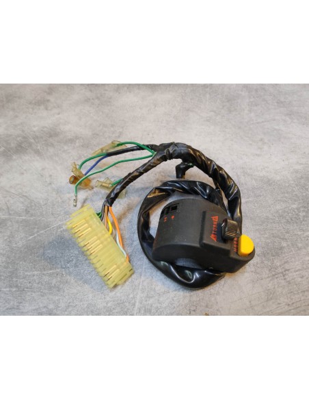 Commodo gauche complet coquille AR OCCASION MTX50A/AH/A2J HONDA 35210-GF9-620OCC